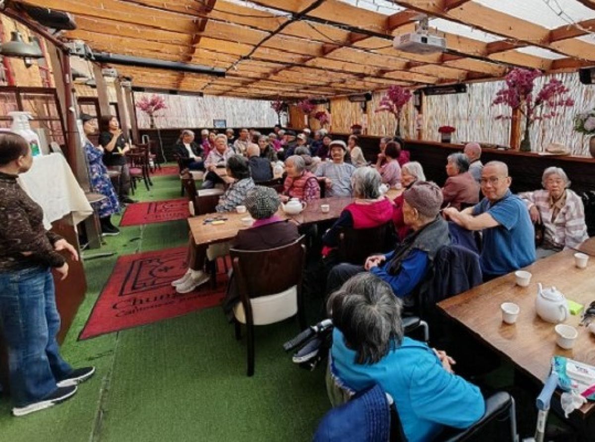 Birmingham Chinese elders begin telling their stories for new heritage project